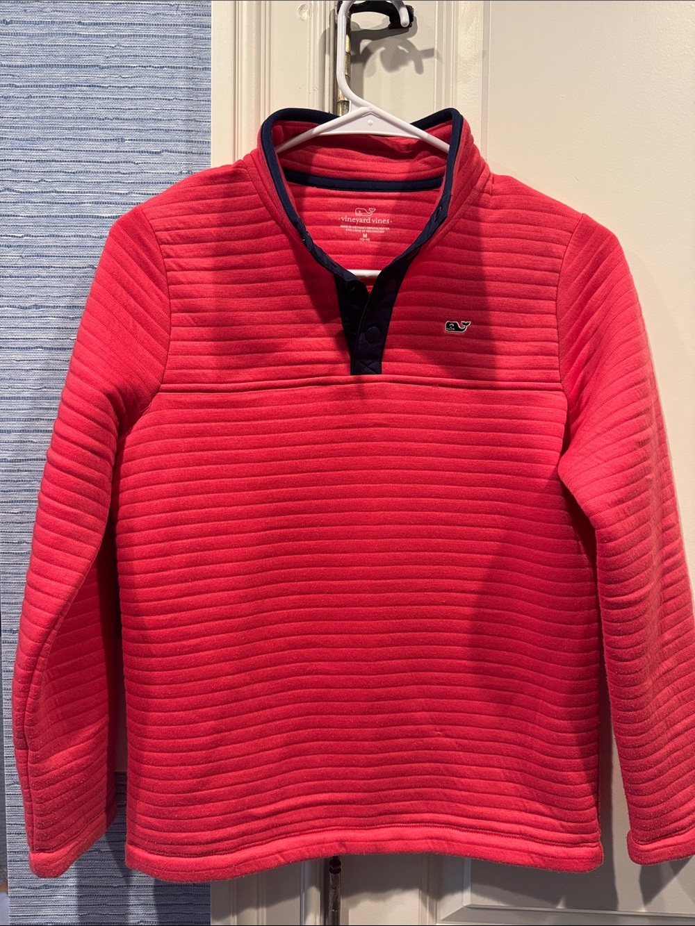 Vineyard Vines ‘Nantucket red’ Quilted Pullover with Navy Trim